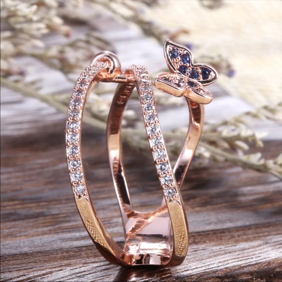 New 18K Rose Gold Butterfly Diamonds Ring - Picture 6 of 6